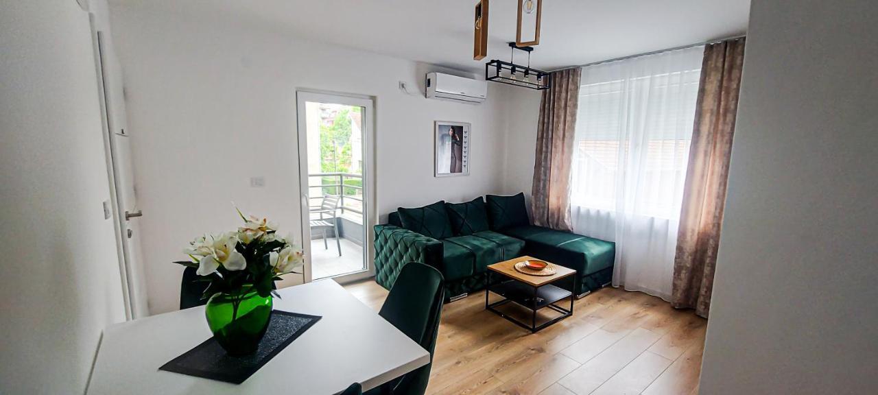 La Casa Apartments Jagodina Exterior foto